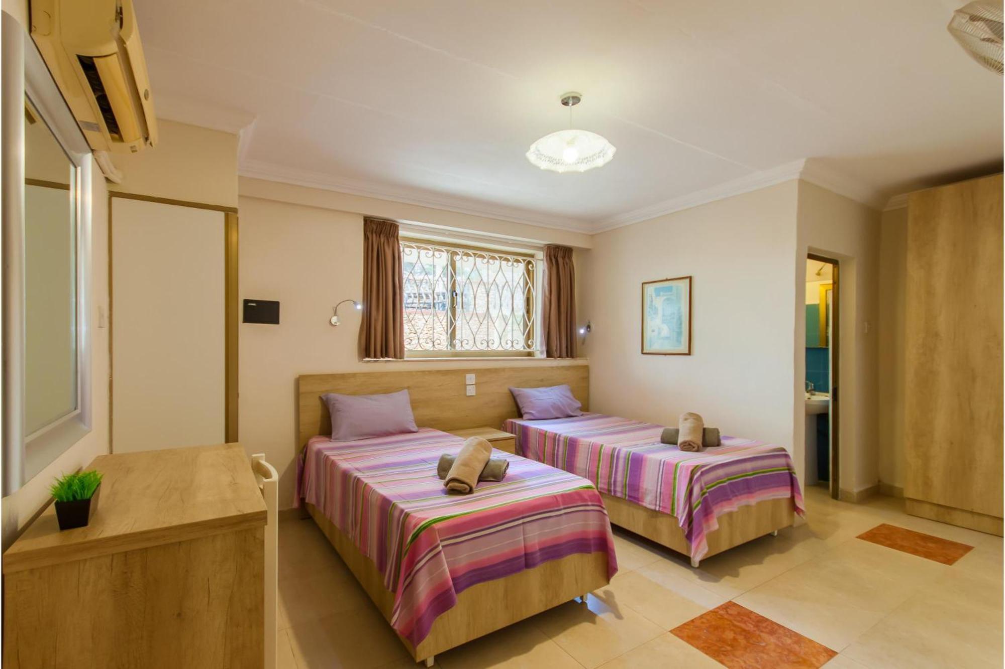 Villa & Pool Apartments In Mellieha Bay Экстерьер фото