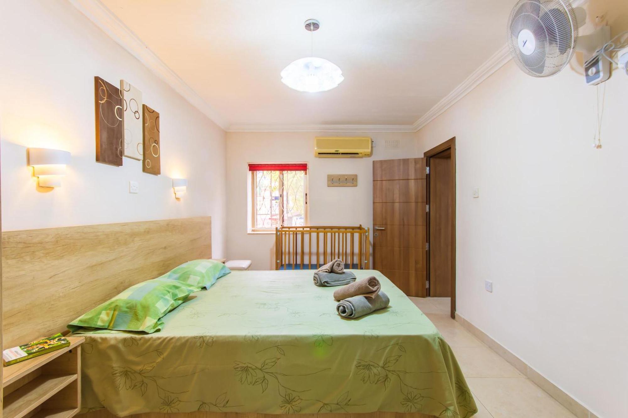 Villa & Pool Apartments In Mellieha Bay Экстерьер фото