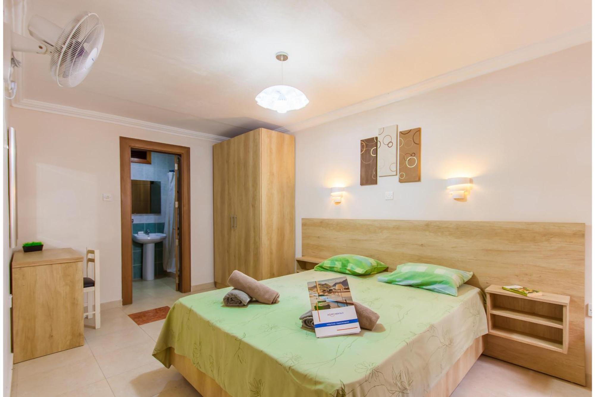Villa & Pool Apartments In Mellieha Bay Экстерьер фото